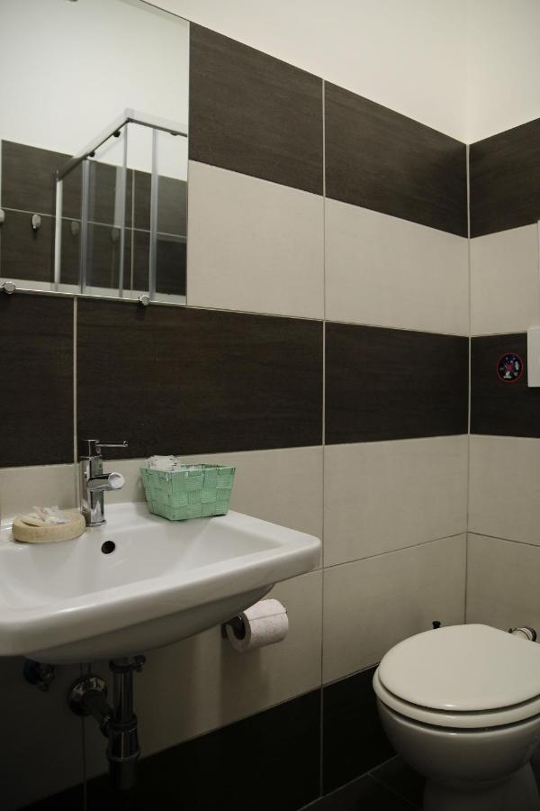Hotel The Castle Inside Rome Extérieur photo